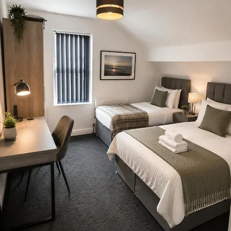 Stylish Flat With Free Private Parking Apartment *